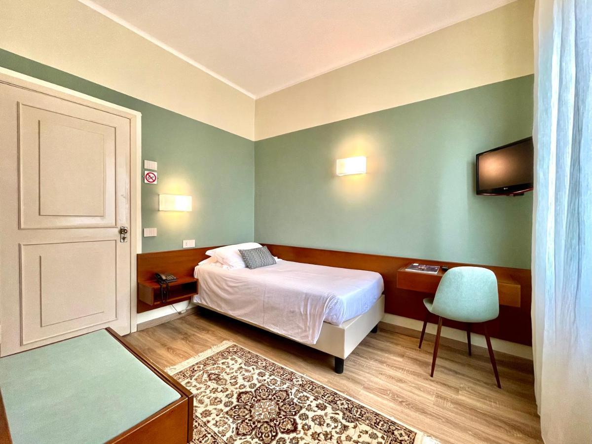 Hotel Brescia Boario Terme Esterno foto